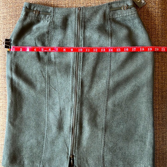 Green Corduroy Midi Skirt - Picture 6 of 13